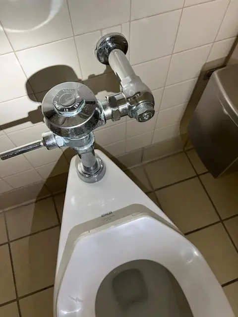 Fixture installation and repair for Sewer Camera Inspection in Avenida Guadalupe